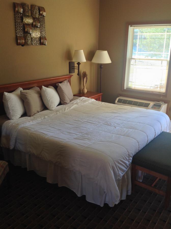 Qualla Cabins And Motel Cherokee Near Casino Whittier Bagian luar foto